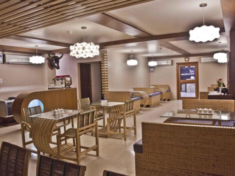 Hotel Rains Inn Гувахати Экстерьер фото